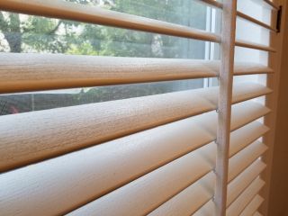 Faux Wooden Blinds | Glendale Blinds & Shades CA Faux wood blinds installation in Glendale home